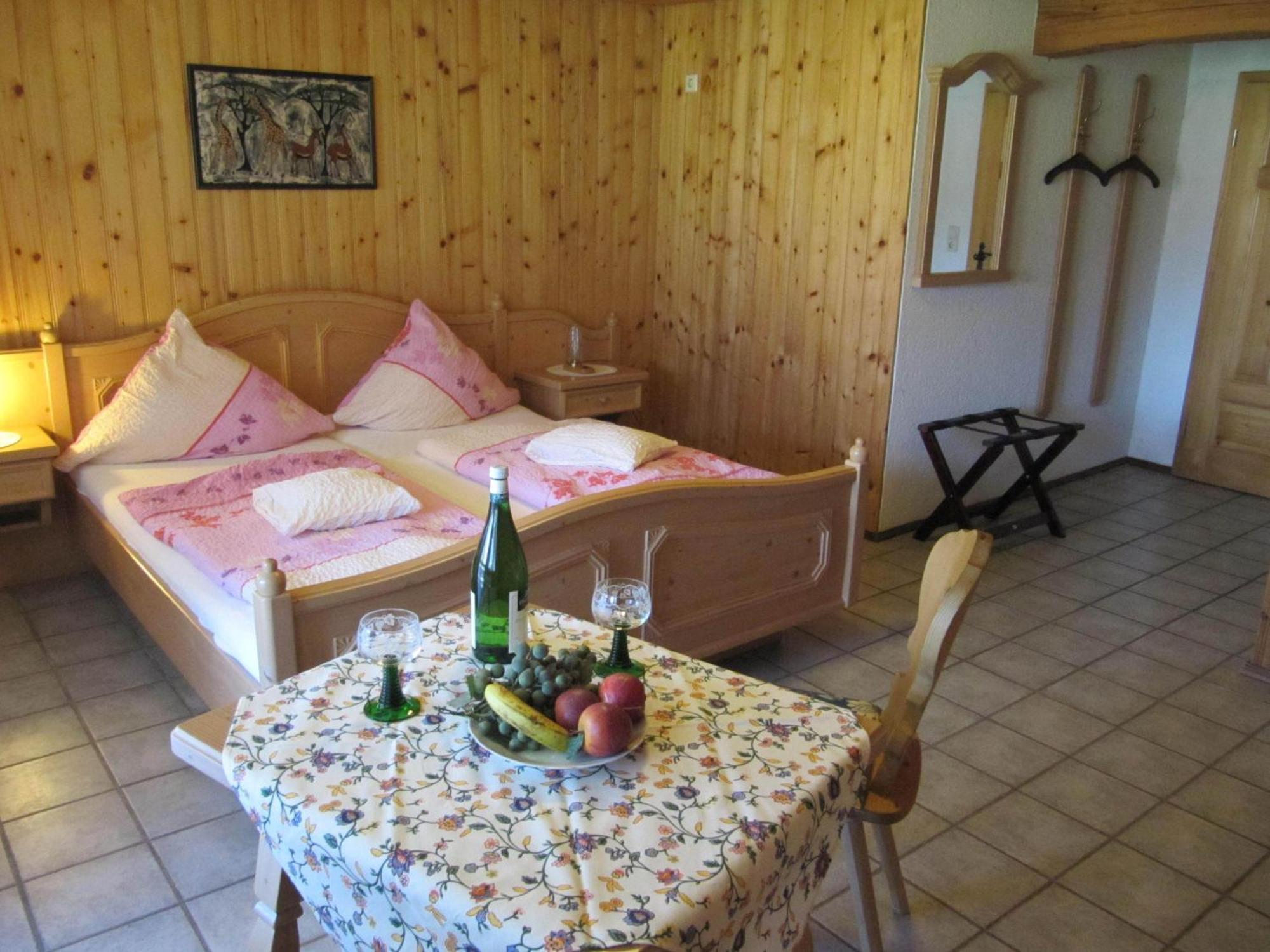 Hotel Waeldebauernhof Gutach Esterno foto